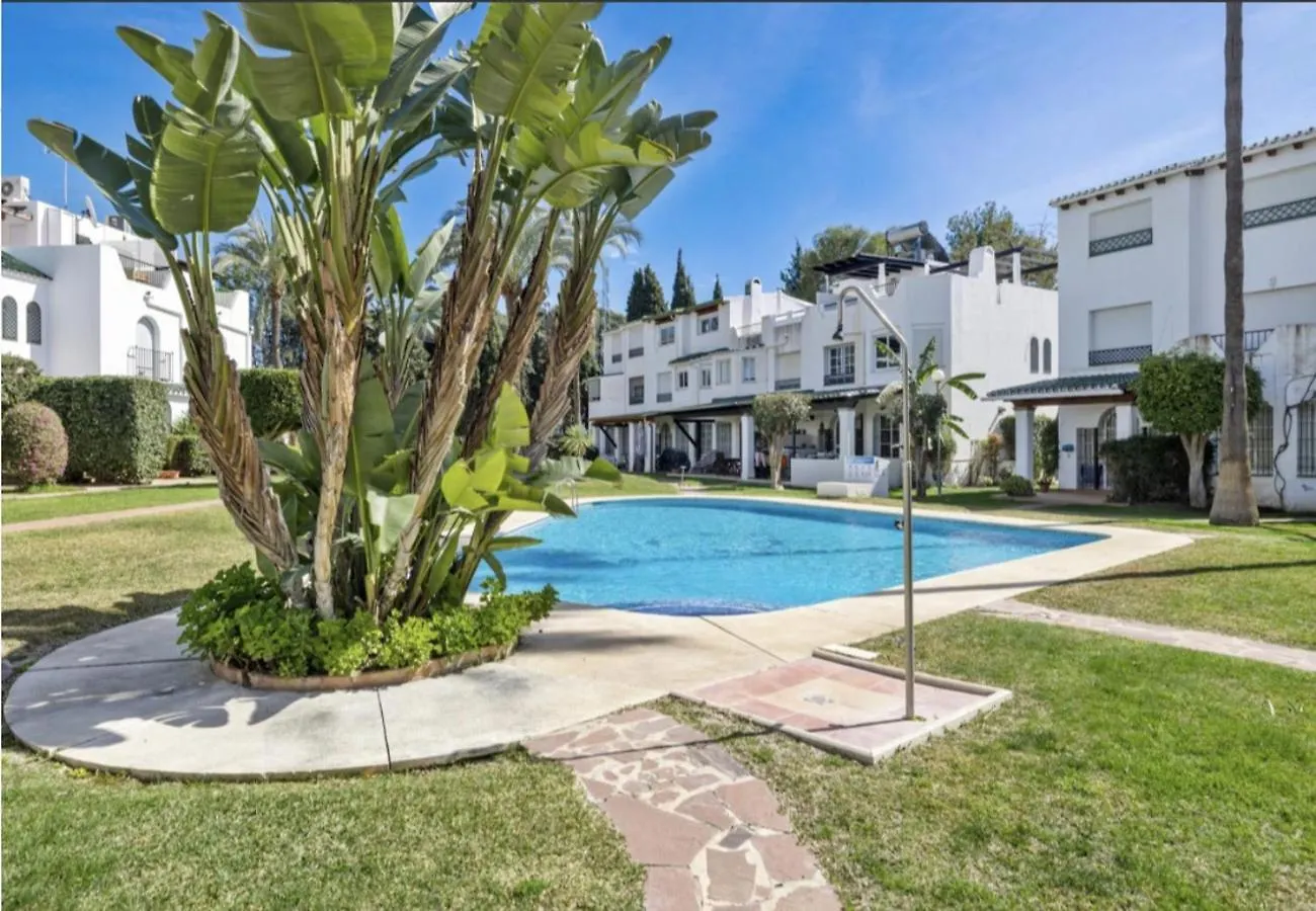 Se8 - Stylish Townhouse With Rooftop Terrace Marbella 0*,