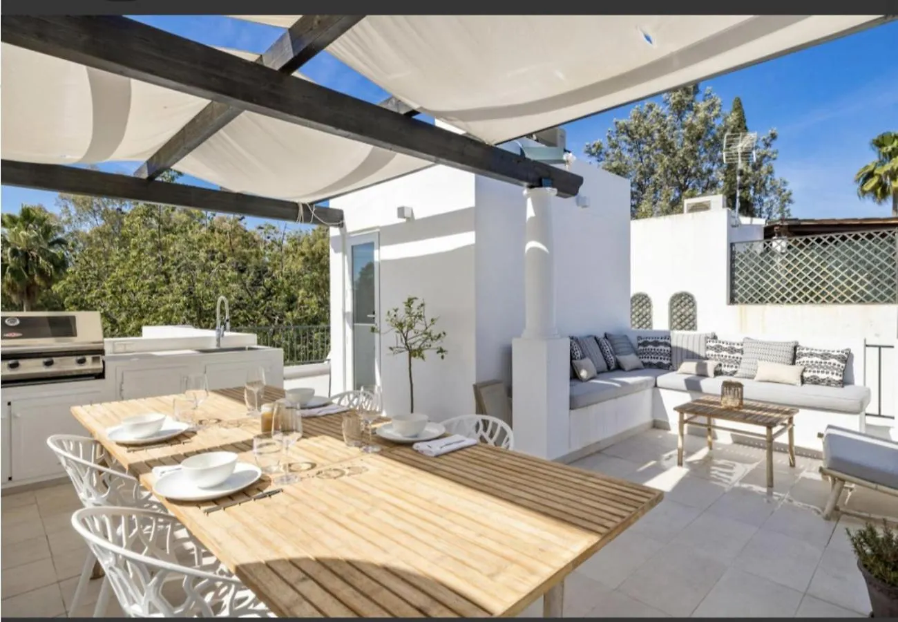 Se8 - Stylish Townhouse With Rooftop Terraceの連絡先