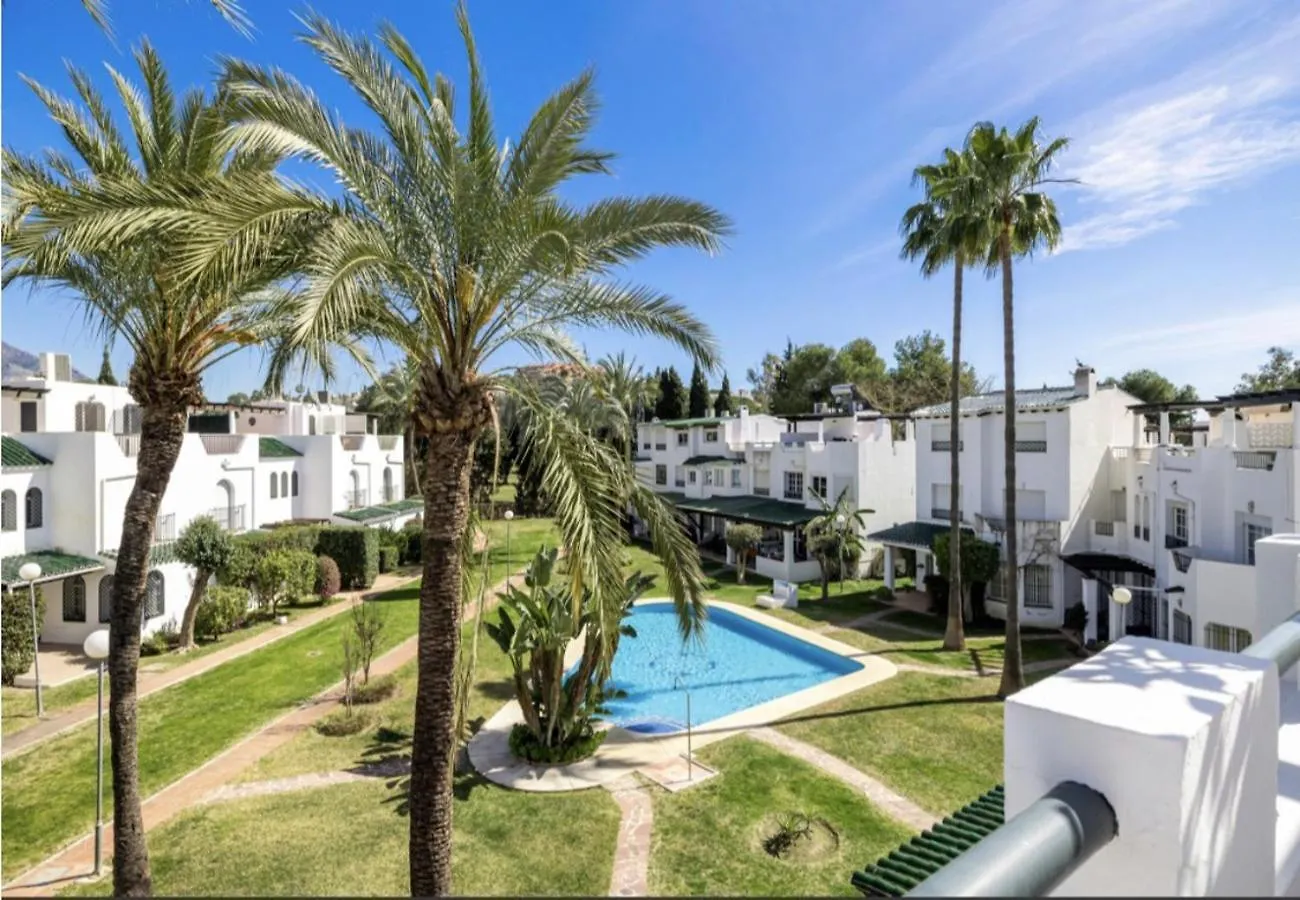 Se8 - Stylish Townhouse With Rooftop Terrace マルベーリャ